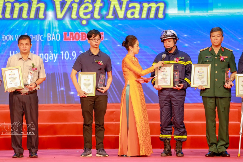 Vinh quang Việt Nam năm 2022: