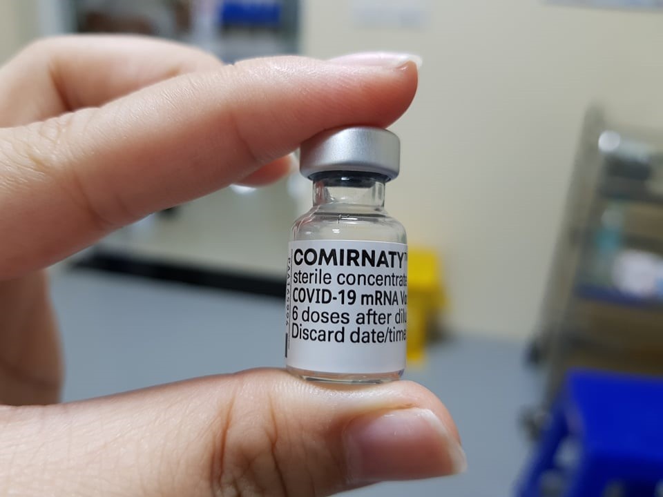 Bộ Y tế cũng kêu gọi người dân tiêm vaccine COVID-19 đầy đủ và đúng lịch