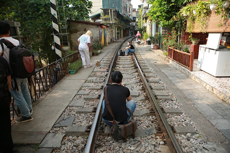 Hà Nội: Quyết liệt đóng cửa các quán 