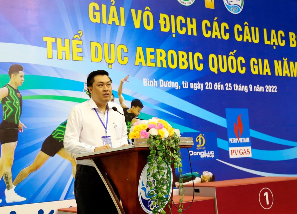 Ông Cao Văn Chóng - PGĐ Sở Văn hóa, Thể thao và Du lịch tỉnh Bình Dương, Trưởng Ban Tổ chức giải phát biểu khai mạc