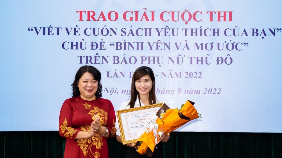 Trao giải cuộc thi "Viết về cuốn sách yêu thích của bạn"