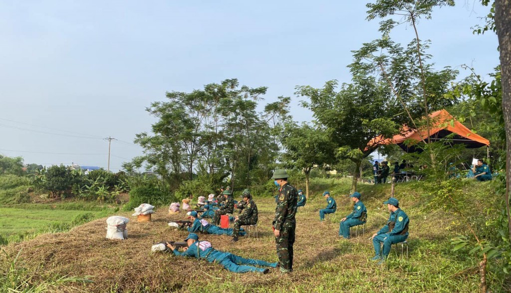 Huyện Thạch Thất (Hà Nội) tổ chức thành công hội thao quốc phòng