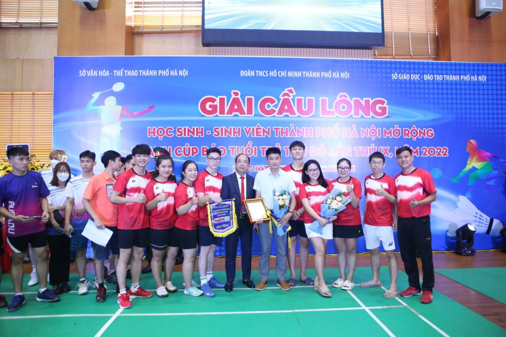 Tưng bừng khai mạc Giải Cầu lông Học sinh - Sinh viên TP Hà Nội mở rộng tranh Cúp báo Tuổi trẻ Thủ đô lần thứ IX, năm 2022