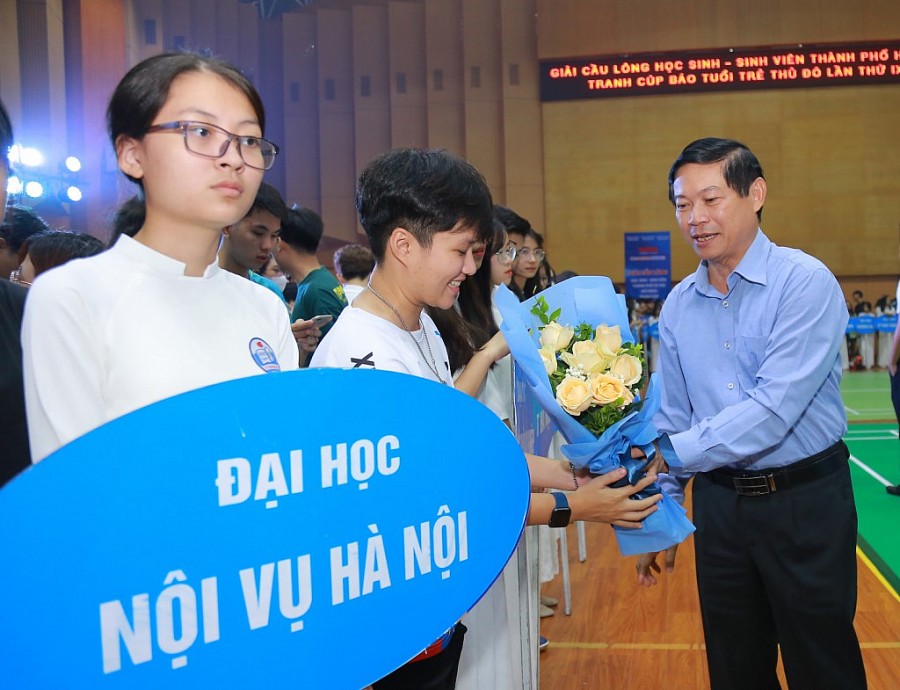 đồng chí: Phạm Thanh Học - Phó Trưởng ban Thường trực Ban Tuyên giáo Thành ủy Hà Nội;