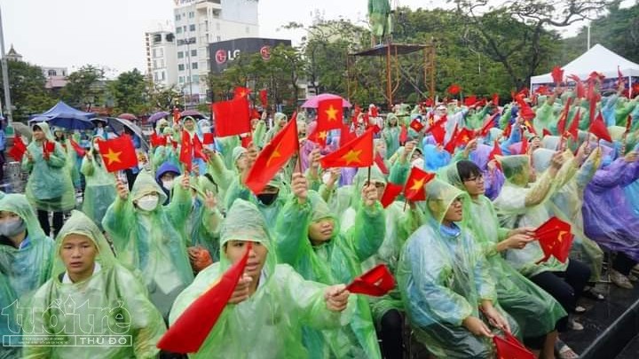 Hải Phòng: Hàng nghìn người cổ vũ cho “Nhà leo núi” Vũ Bùi Đình Tùng