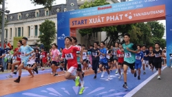 Tân Á Đại Thành hòa nhịp thể thao tại Giải chạy Báo Hànộimới lần thứ 47