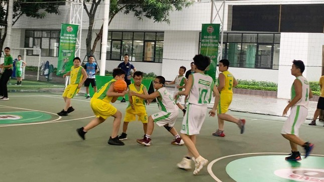 150 đội tham gia Giải Bóng rổ học sinh tiểu học Hà Nội lần thứ XVI