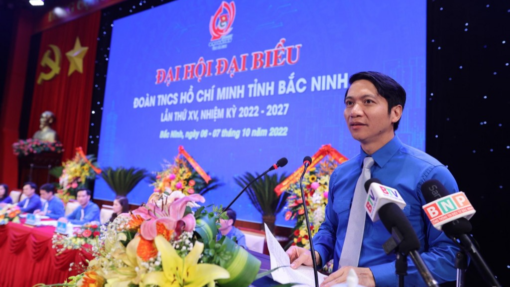 Bí thư Thường trực Trung ương Đoàn Nguyễn Ngọc Lương phát biểu tại Đại hội