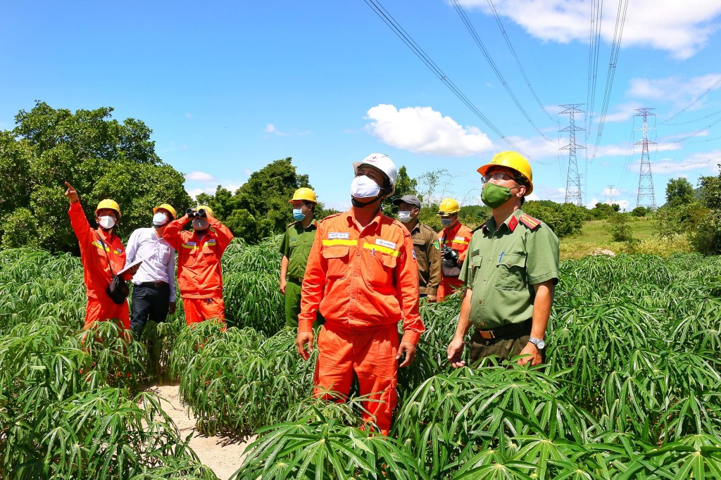 Điện lưới quốc gia phục vụ người dân dịp nghỉ lễ Quốc khánh luôn được đảm bảo ổn định