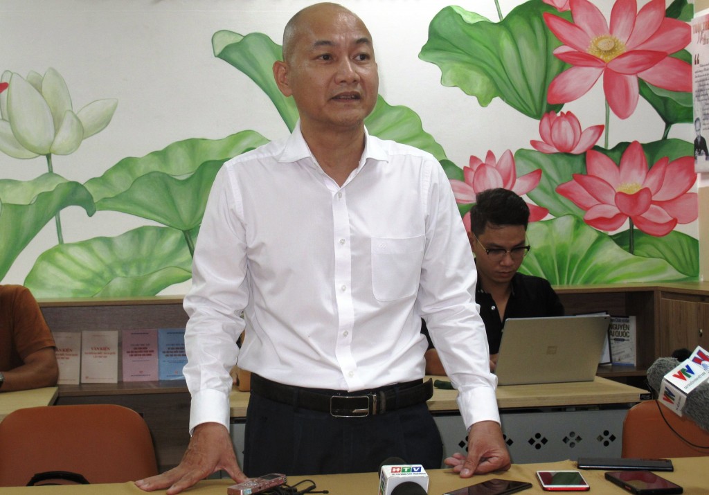 ông Nguyễn Nguyên Phương, Phó Giám đốc Sở Công Thương TP Hồ Chí Minh thông tin tại buổi họp báo