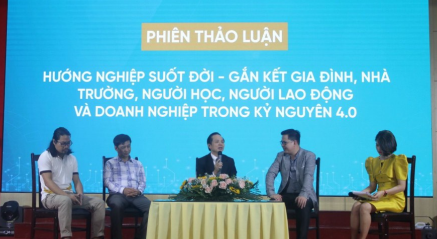 Bộ GD&ĐT làm rõ thông tin chưa chính xác về lao động trình độ cao đẳng, đại học thất nghiệp