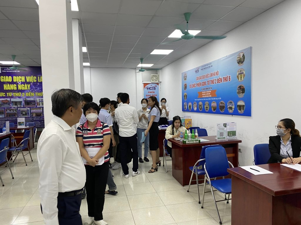 phiên giao dịch việc làm dành cho lao động EPS và thực tập sinh IM Japan về nước.