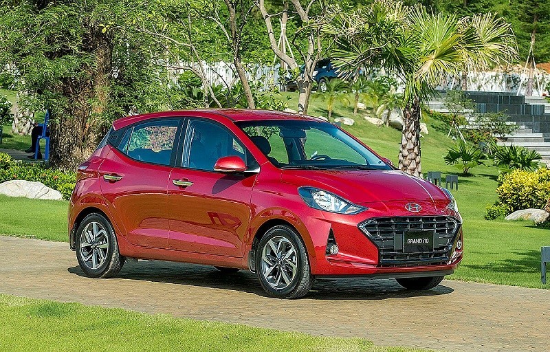 Hyundai i10 cũ có giá bán hấp dẫn người mua