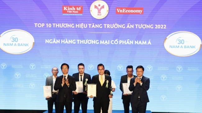 Nam A Bank - Top 10 thương hiệu tăng trưởng ấn tượng 2022