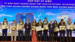 Mong muốn doanh nhân tiếp tục góp phần xây dựng tỉnh ngày càng phát triển cường thịnh