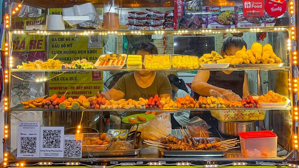 “Chảy nước miếng” trước thực đơn dịp giao mùa của bạn trẻ