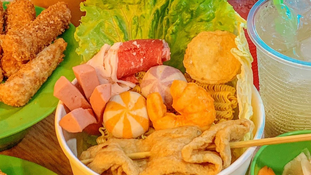 “Chảy nước miếng” trước thực đơn dịp giao mùa của bạn trẻ