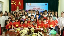 Mở lớp học tiếng Anh tại Trung tâm Bảo trợ xã hội số 3