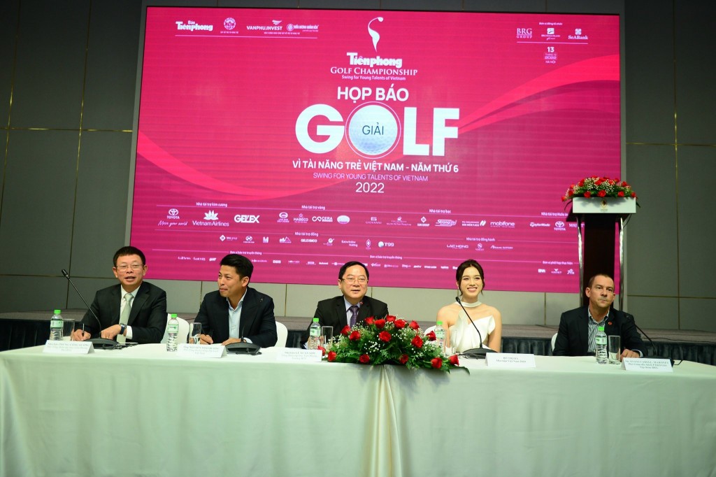 Họp báo Giải Tiền Phong Golf Championship 2022 – Giải Golf vì Tài năng trẻ Việt Nam 2022