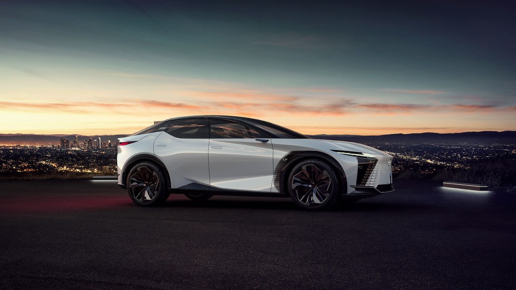 Cùng Lexus “mở lối cho kỷ nguyên điện hóa” tại Triển lãm Ô tô Việt Nam 2022