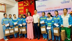 Hà Nội: Tư vấn, chăm sóc sức khỏe sinh sản cho gần 100 nữ công nhân, lao động
