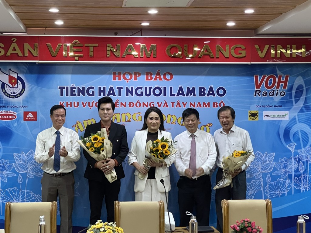 Lần đầu tổ chức hội thi ca cổ 