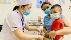 Hà Nội triển khai tiêm vắc xin bại liệt IPV mũi 2 cho trẻ dưới 1 tuổi trong chương trình tiêm chủng mở rộng