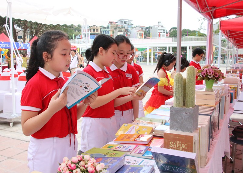 Chương trình hội sách thường thu hút rất nhiều độc giả tham gia.