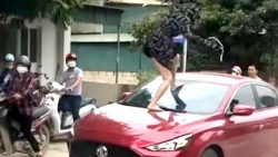 Thanh Hoá: Khởi tố người phụ nữ nhảy lên xe ô tô đánh ghen, cắn đứt tai tình địch