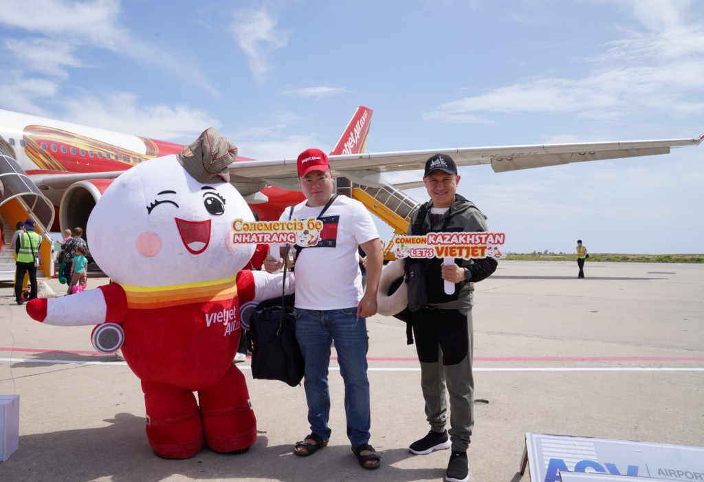 Đặt vé bay thẳng và khám phá Kazakhstan - Nha Trang cùng Vietjet