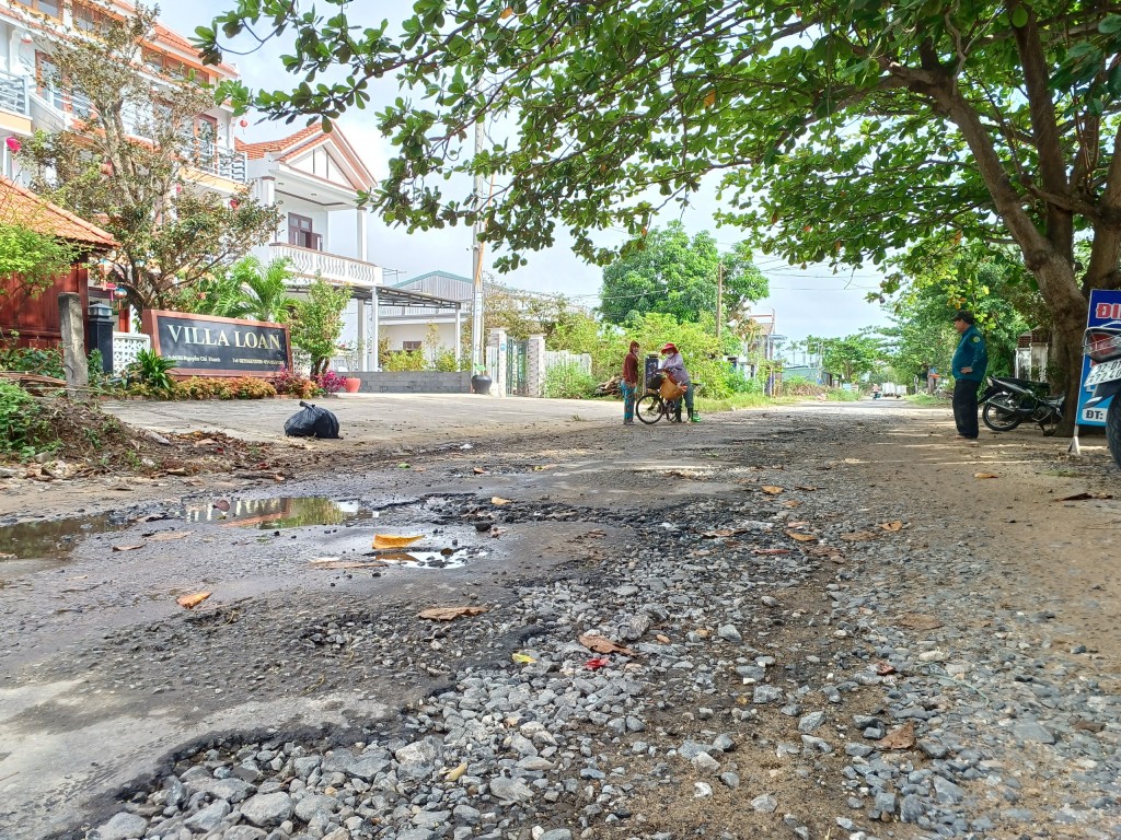 Quảng Nam: Dự án đường Nguyễn Chí Thanh 113 tỷ đồng "đứng bánh" đến khi nào?
