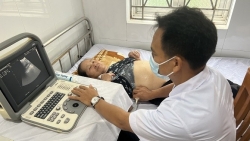 Khám bệnh, cấp thuốc miễn phí cho 150 người cao tuổi trên địa bàn thị trấn Quốc Oai
