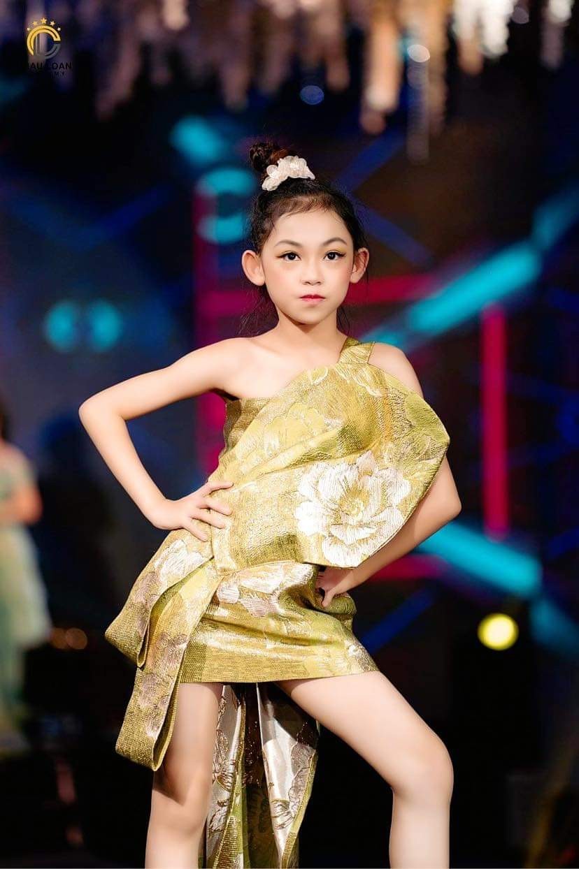 Lộ diện 10 model kids ấn tượng tại fashion show “Thiên thần nhí - Hội tụ và toả sáng”