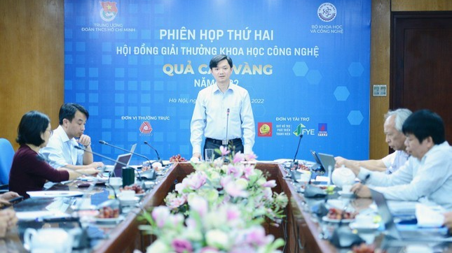 Hội đồng giải thưởng họp phiên thứ 2 để tìm ra 10 ứng viên xuất sắc nhất