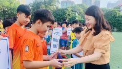 Sôi nổi giải bóng đá thiếu niên, nhi đồng quận Thanh Xuân