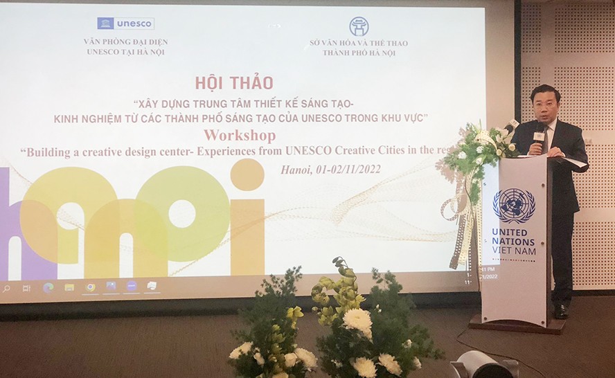 Phó Chủ tịch UBND thành phố Chử Xuân Dũng phát biểu tại hội thảo.