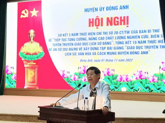 Phó Trưởng ban Thường trực Ban Tuyên giáo Thành ủy Hà Nội Phạm Thanh Học phát biểu tại hội nghị.