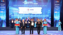 EVN nhận giải thưởng Doanh nghiệp Chuyển đổi số xuất sắc Việt Nam 2022