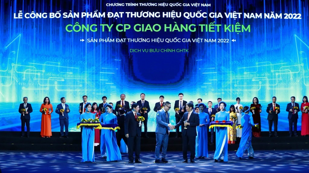 Giao Hàng Tiết Kiệm được vinh danh Thương hiệu quốc gia 2022