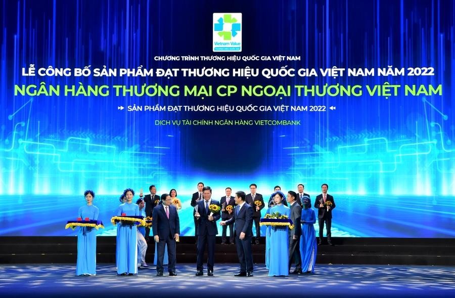  đ/c Phạm Mạnh Thắng - Phó Tổng Giám đốc Vietcombank