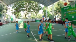 Khởi tranh vòng Chung kết giải bóng rổ học sinh tiểu học Hà Nội lần thứ XVI
