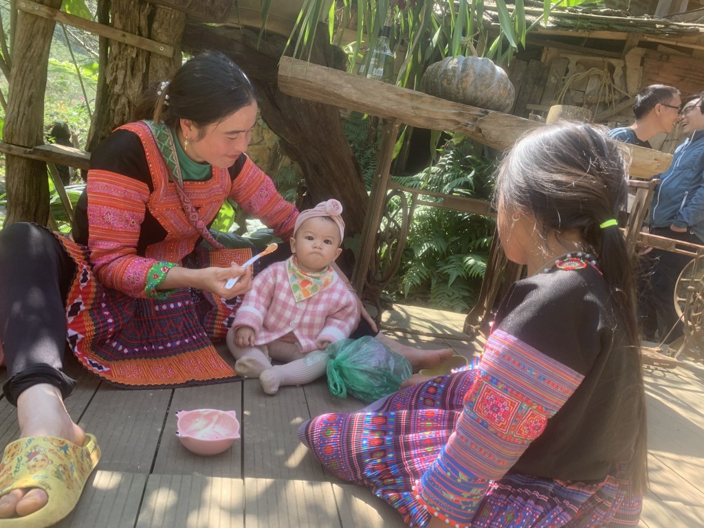 Con gió lành thổi ngang trời xanh Tây Bắc Con gió lành thổi ngang trời xanh Tây Bắc