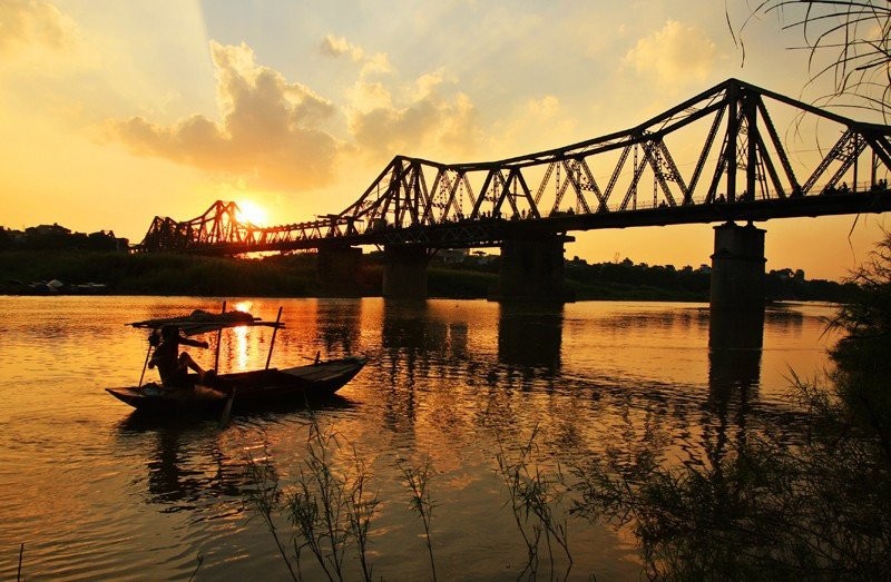 Vẻ đẹp của cây cầu 120 tuổi