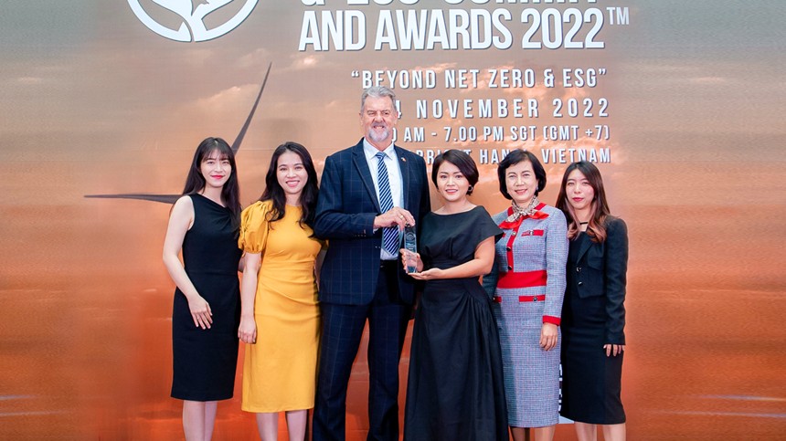 Chiến lược ESG giúp Home Credit ghi dấu tại "Global CSR & ESG Awards"