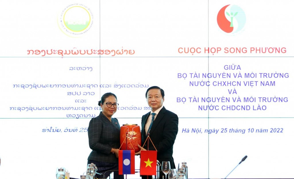 Việt Nam, Lào chung tay hợp tác trong lĩnh vực quản lý tài nguyên và môi trường