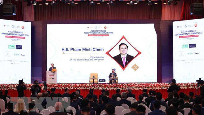 Thủ tướng Phạm Minh Chính phát biểu tại Hội nghị thượng đỉnh kinh doanh và đầu tư ASEAN