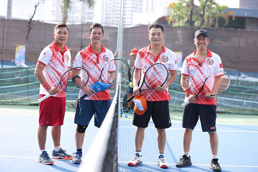 Sôi nổi giải tennis keieijuku 2022