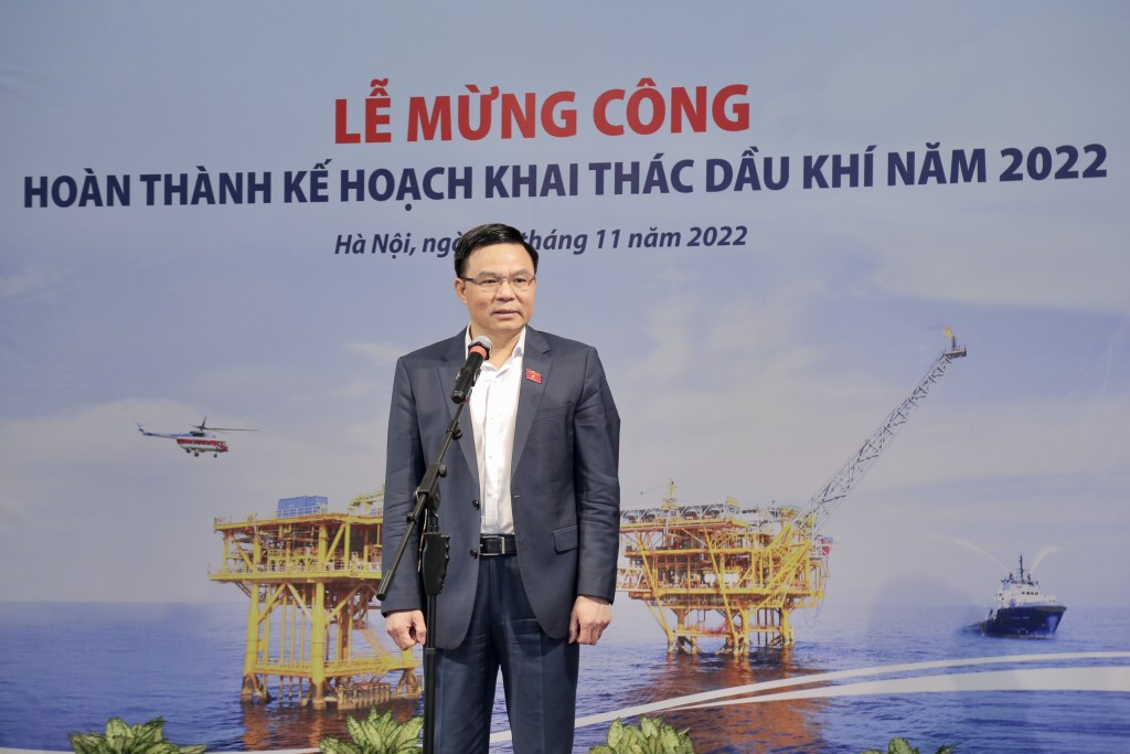 Tổng Giám đốc Petrovietnam Lê Mạnh Hùng phát biểu tại buổi lễ