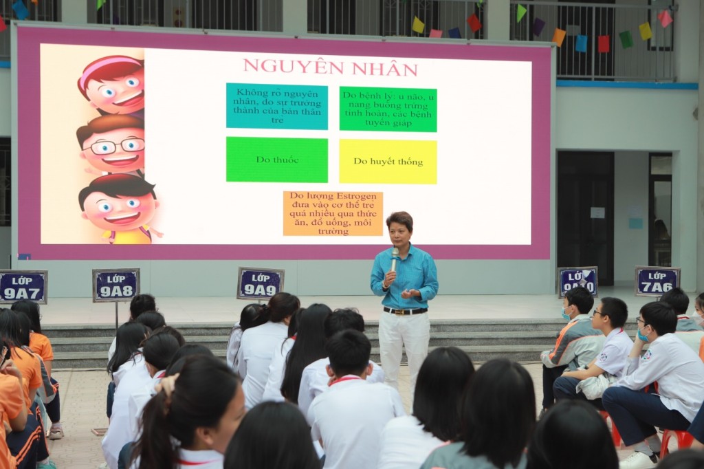 Truyền thông giáo dục giới tính cho học sinh trường THCS Thành Công