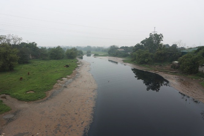 Một đoạn sông Đáy. Ảnh minh họa